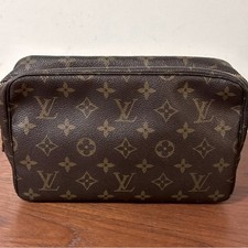 Louis Vuitton Trousseau Toiletry Pouch Monogram 23 Brown Clutch