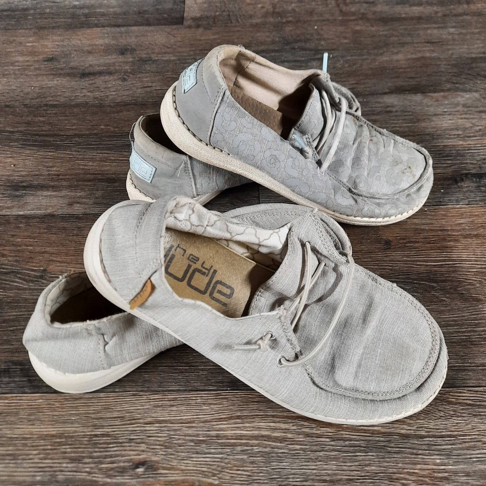 Scarpe slip on giovani Hey Dude Wendy taglia 2 3 grigio bianco casual leggere LOTTO 2