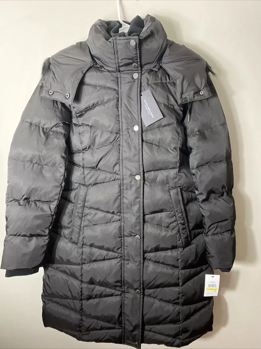 Black fitted quilted puffer jacket top