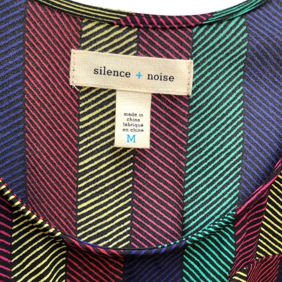 Vestido para mujer Silence + Noise mediano colorido mangas al hombro frío cintura imperio Foto 4 de 4