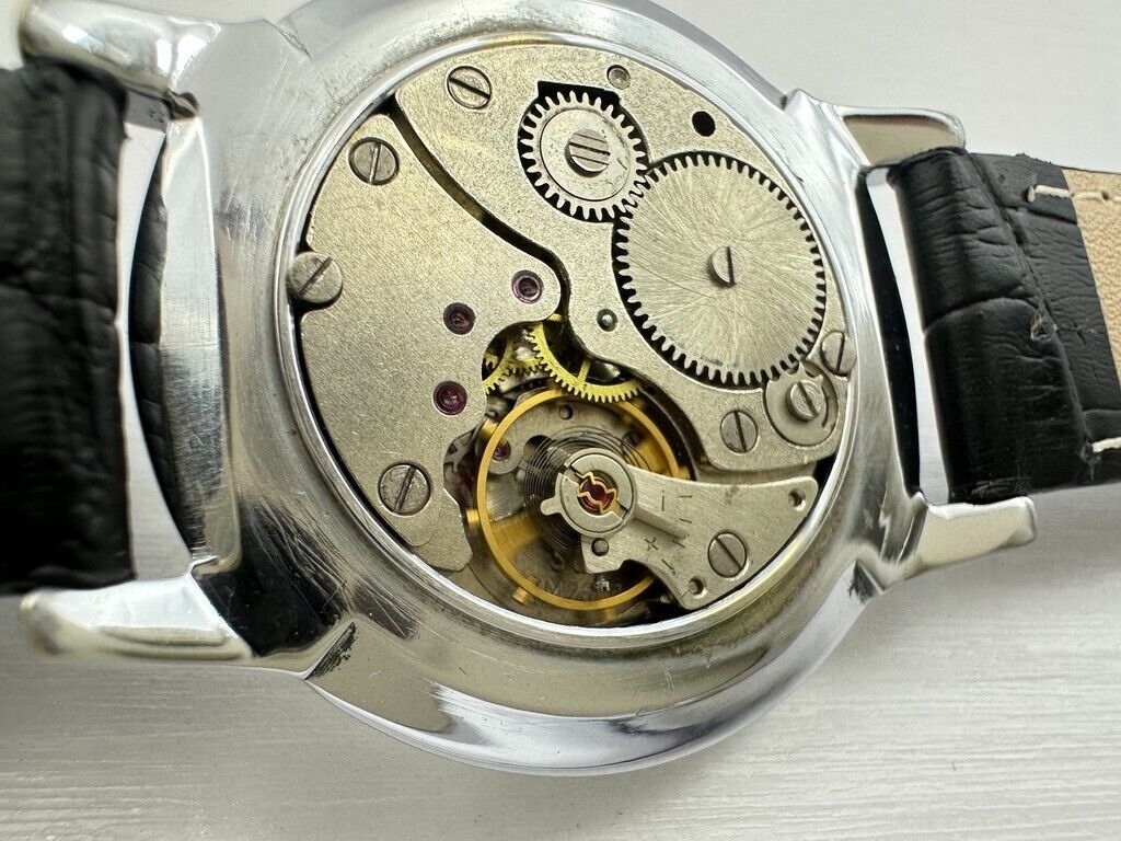 Foto 10 di 11