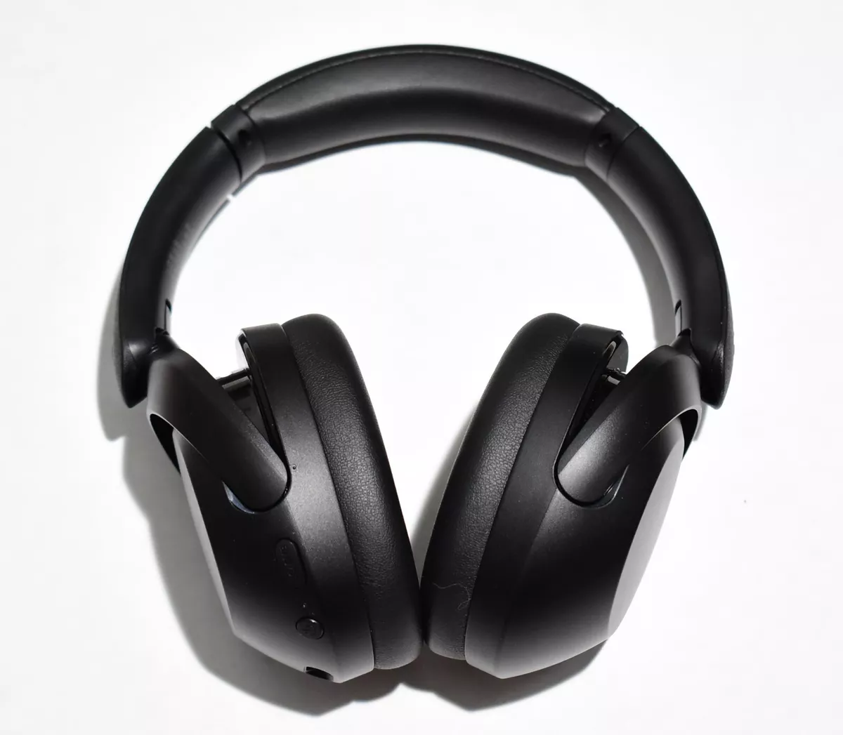 Sony WH-XB910N review: Active Noise Cancellation and a lot of bass 