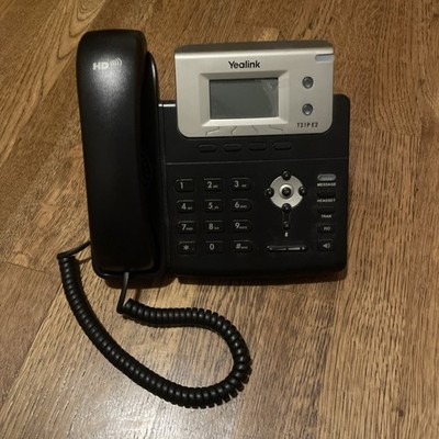 Yealink SIP-T21P E2 IP Phone