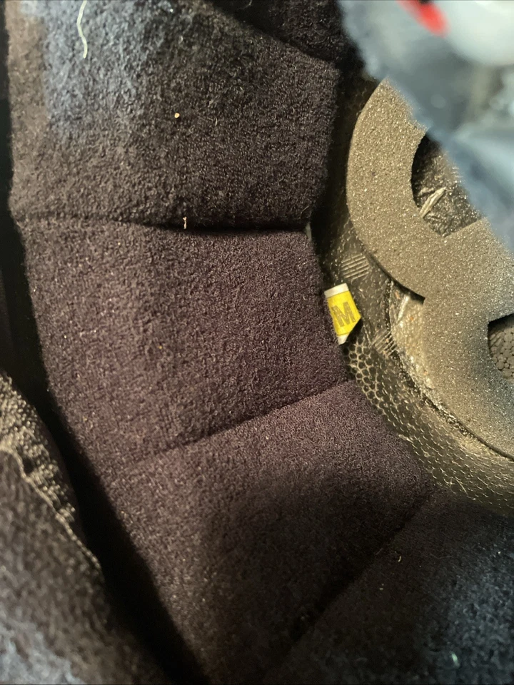 HJC FG-2 DOT Black LEATHER Motorcycle Helmet Size M with Visor VG Condition - Image 3 of 4