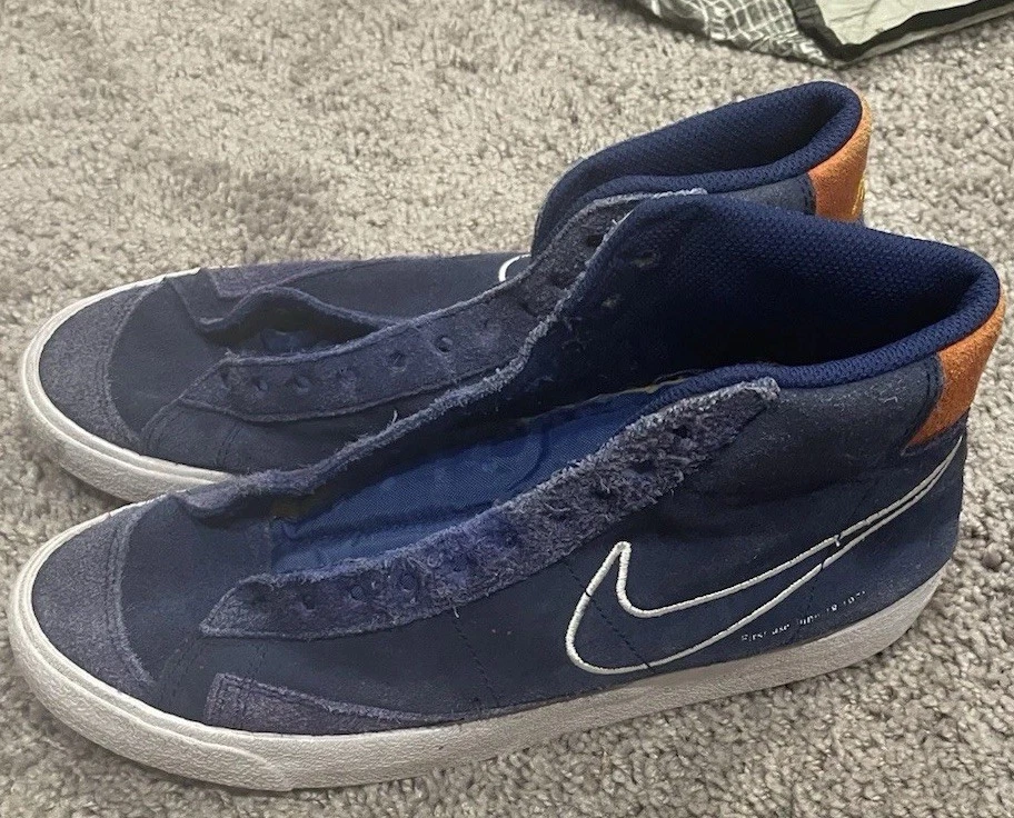 Nike Blazer Men's Size 8.5 Mid 77 First Use Deep Royal Blue DC3433-400 - Image 2 of 4