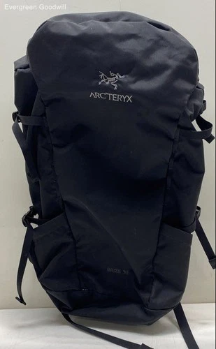 Arc'teryx Brize 32-liter Technical Hiking/Overnight Trip/Travel Daypack