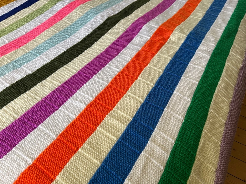  Decke Tagesdecke Patchwork Bettüberwurf selbstgestrickt 210cm x 180cm, Unikat - Bild 3 von 4