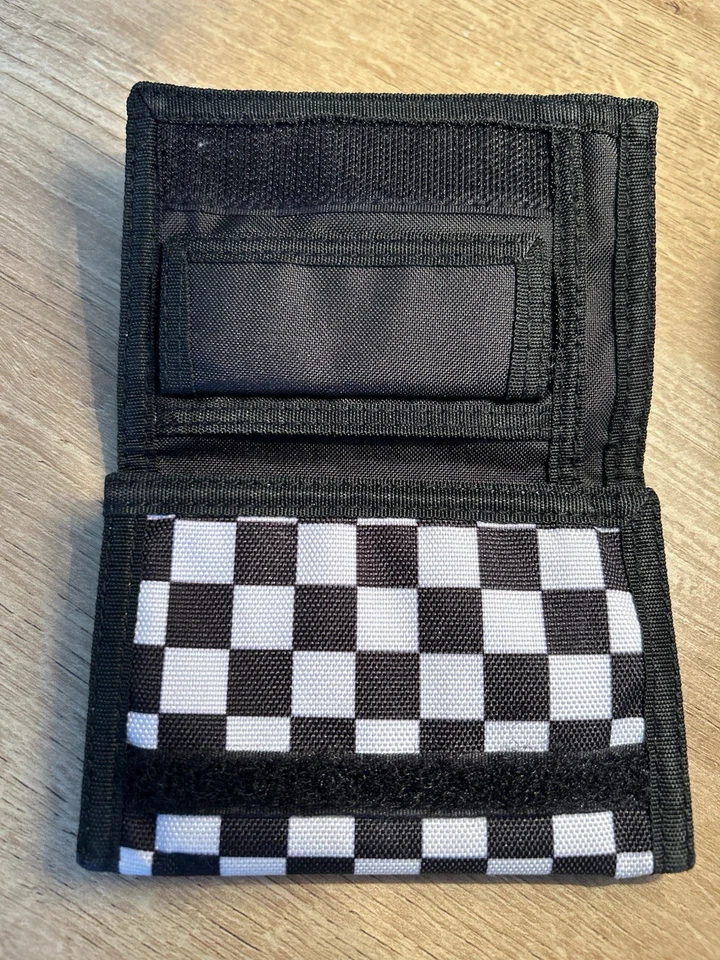 Cartera clásica VANS a cuadros blanca y negra triple pliegue a cuadros nueva sin etiquetas Foto 4 de 4