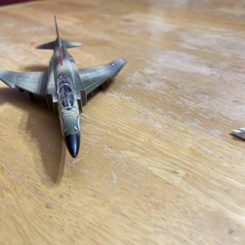 ERTL Force One F-4 Phantom USAF Military Jet Diecast Camo 7” Length Heavy Toy - Picture 2 of 10