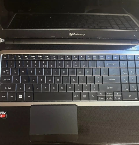 Gateway NE52204u Portatile AMD A4-5000 1.5GHz No HDD No Memoria Non Funzionante - Foto 2 di 8