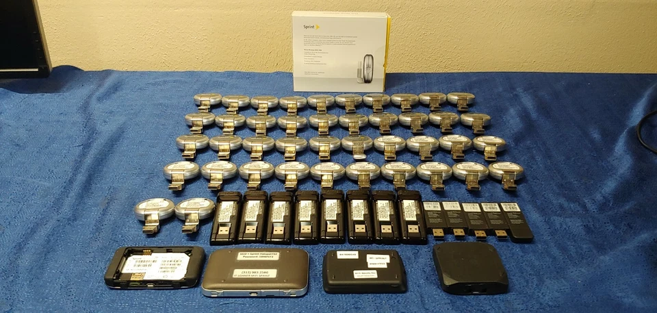 Mixed Lot of 60 Sprint Mobile Hotspots / Aircards - Image 2 of 4