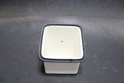 1999 TIGERSHARK TS1100LI GLOVE BOX FRONT STORAGE COMPARTMENT CUBBY