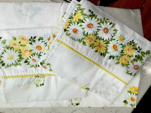 VTG Twin Flat Sheet Set  ~ Maytime ~ Yellow & White Daisies Embroidered ~ NOS