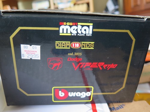 BURAGO DODGE VIPER RT/10 1/18 1992 DIAMONDS SERIES 3025 MINT BOXED SEE PHOTOS - Picture 8 of 8