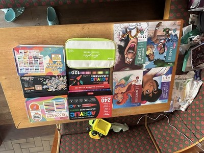Disney Coloring Lot   11 Hachette Books + 3 Marker Sets   Free Shipping