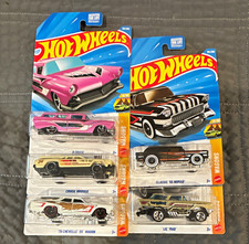Hot Wheels Wagons 5-Car 1:64 Diecast Lot 8 Crate, '70 Chevelle, '55 Nomad