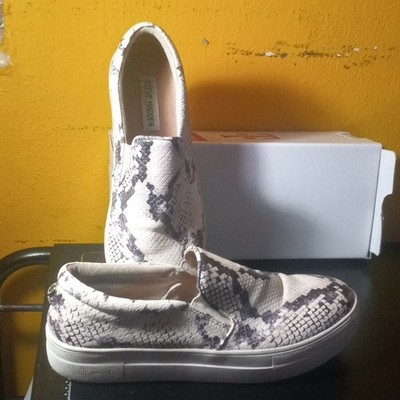 Steve Madden Men Slip-On Low Top Sneakers Animal Print White/Gray Casual