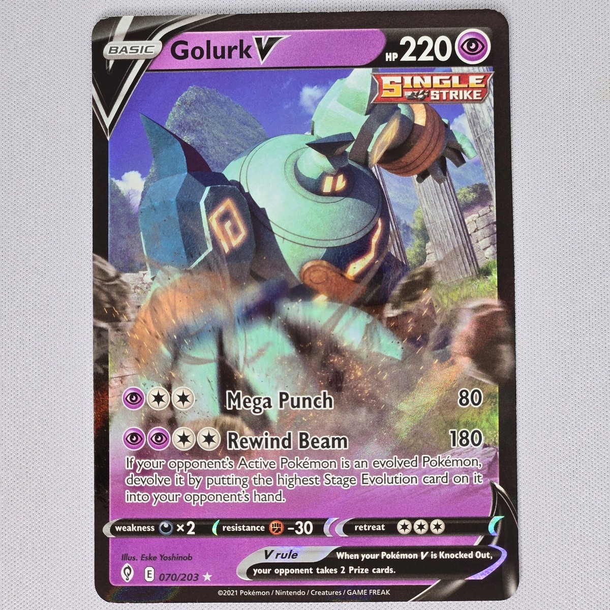 Golurk V 070/203 Evolving Skies Holo Ultra Rare Pokemon Card TCG