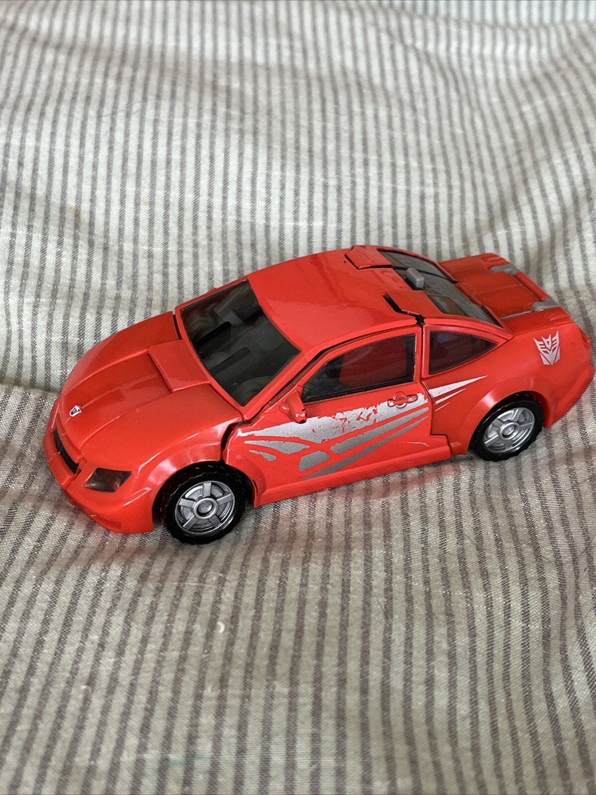 Picture 1 of 4