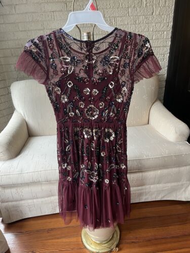 Gianni Bini Dress Size 2 Red Maroon Beaded Floral Midi Lined Sheer Short Sleeve - Picture 2 of 9