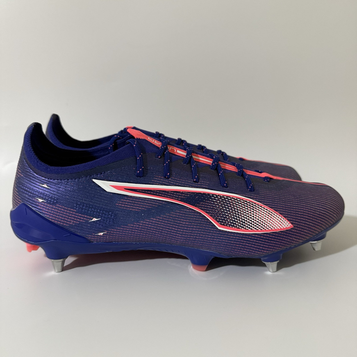 PUMA Men's Size 9 ULTRA 5 ULTIMATE MXSG Lapis Lazuli Soccer PUMA Men's Size 9 ULTRA 5 ULTIMATE MXSG Lapis Lazuli Soccer