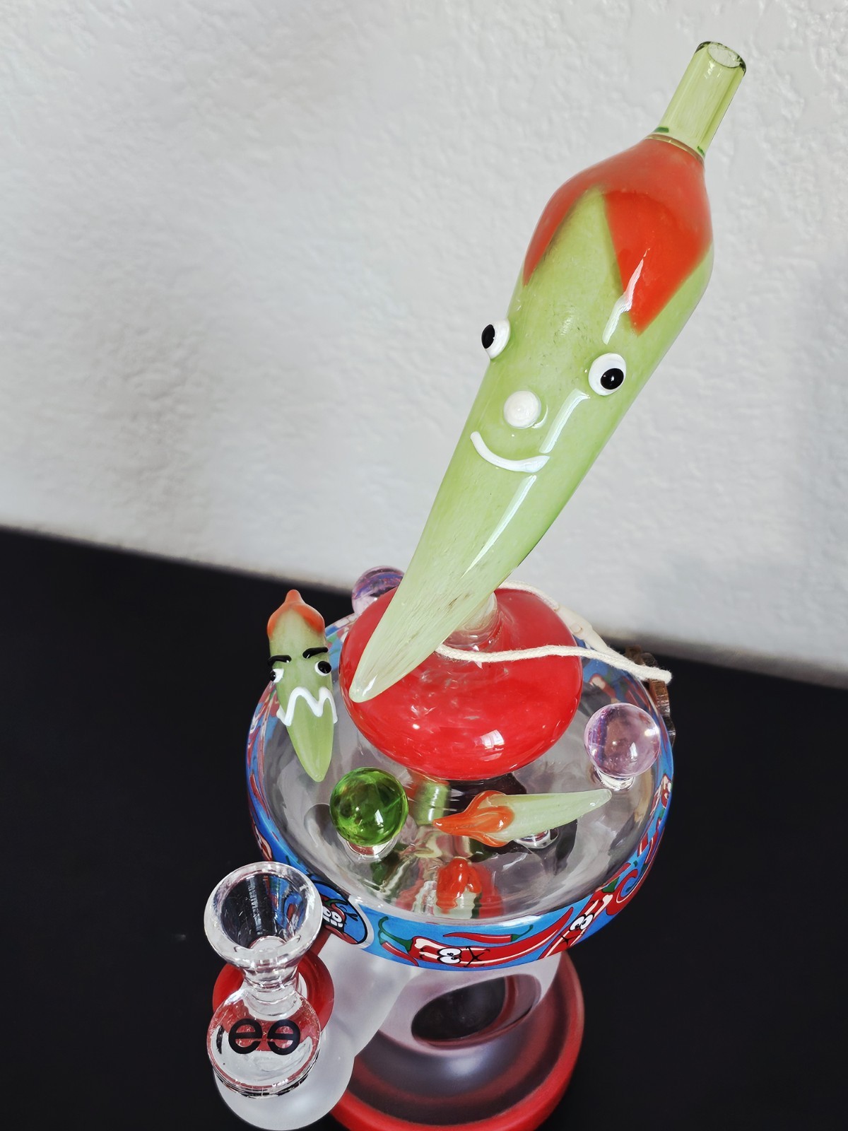 CHEECH GLASS 'GREEN CHILI PEPPER' PIPE 10"  WATER PIPE/ BONG/ RIG