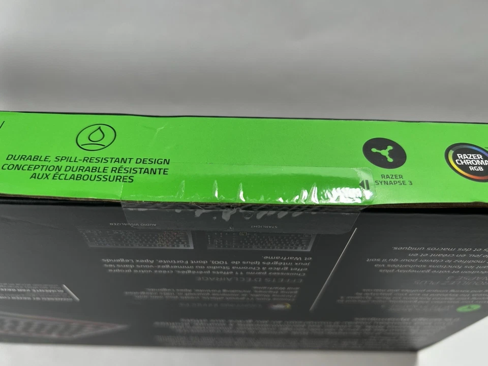 K162 Razer Cynosa V2 RGB Gaming Keyboard - NEW - Image 2 of 3