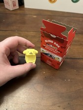 Collectibles: Pompompurin Phone Figure - Sanr...