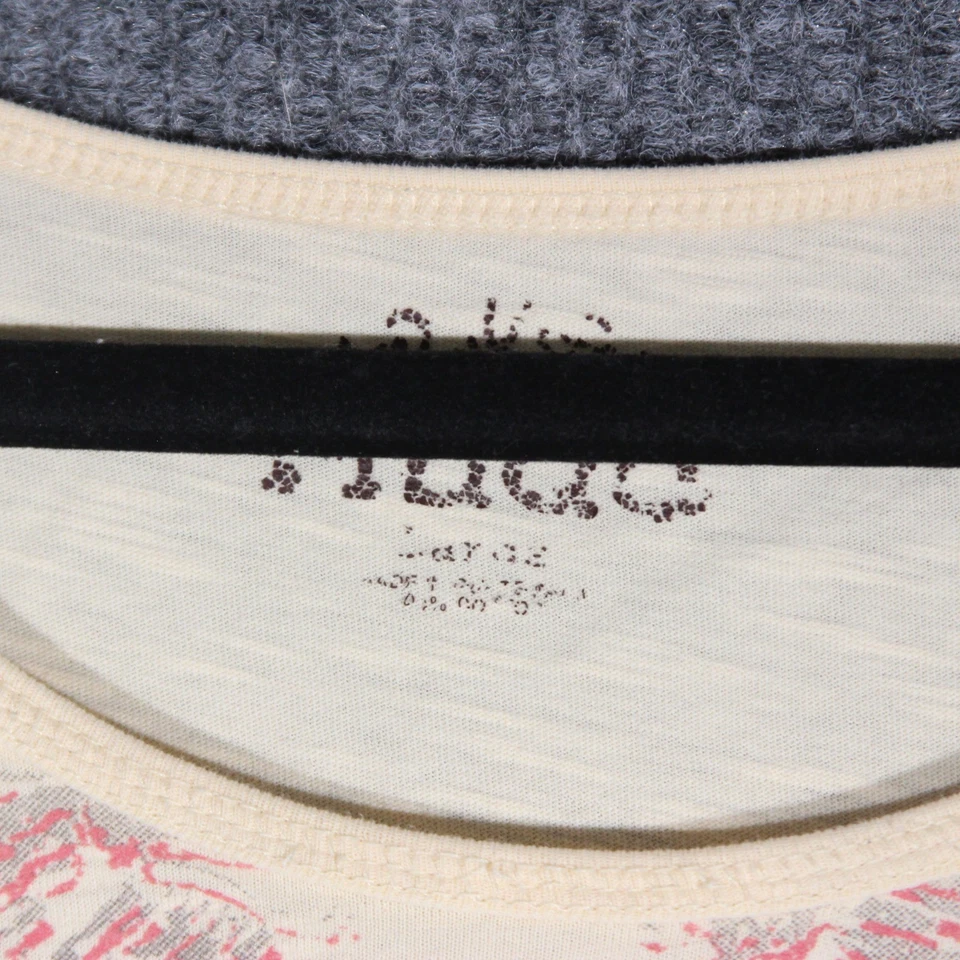 Camiseta Y2K Mudd Para Mujer Grande Crema Grunge Calavera Alas Gótica Manga Corta Foto 3 de 4