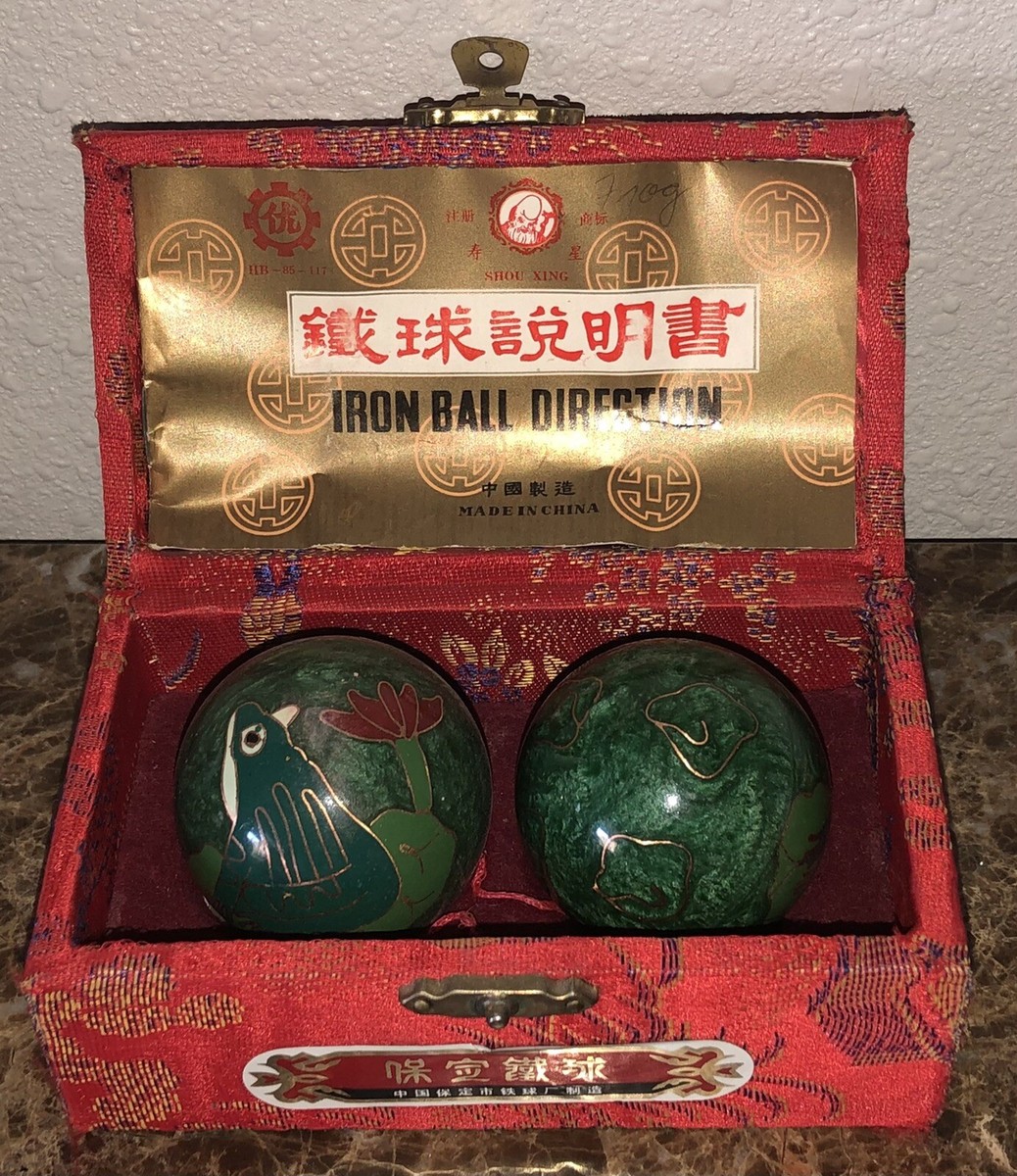 Vintage Shou Xing Chinese Baoding Iron Balls Frogs Chiming Hand
