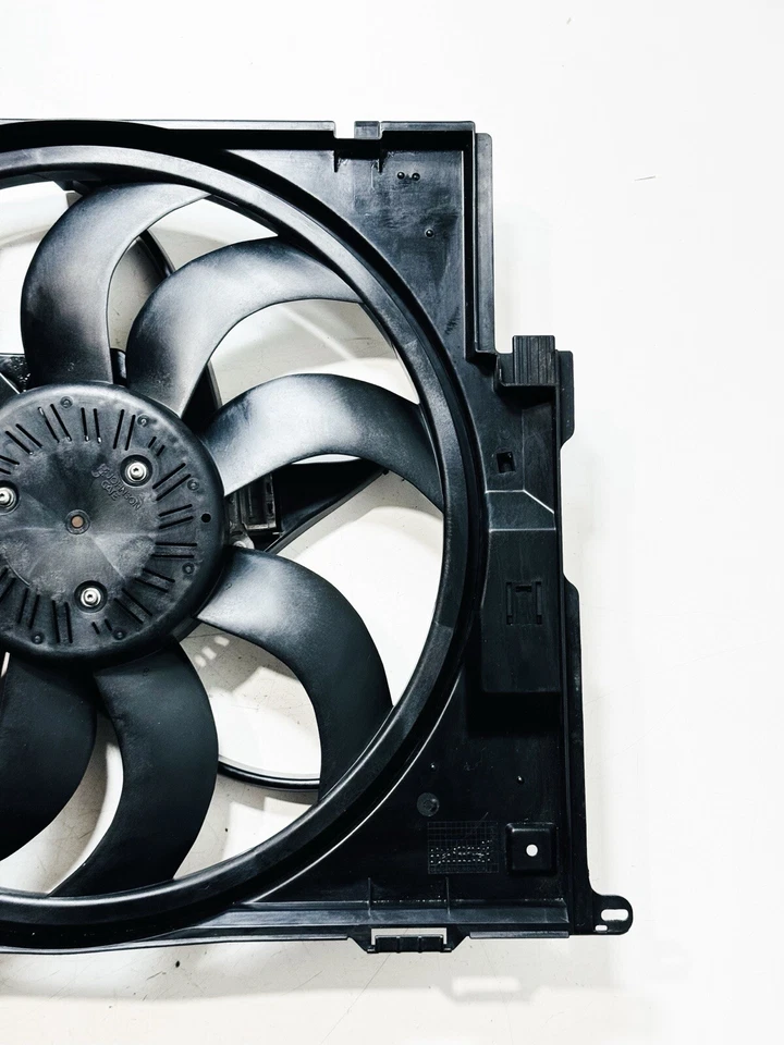 2012-18 BMW 228i 320i 428i N20 ENGINE COOLING RADIATOR FAN MOTOR SHROUD OEM - Image 4 of 4
