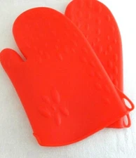 Cuisine Magic Red Silicone Kitchen Cooking Mitt Oven Glove ~ 1 Pair ~ GREAT GIFT