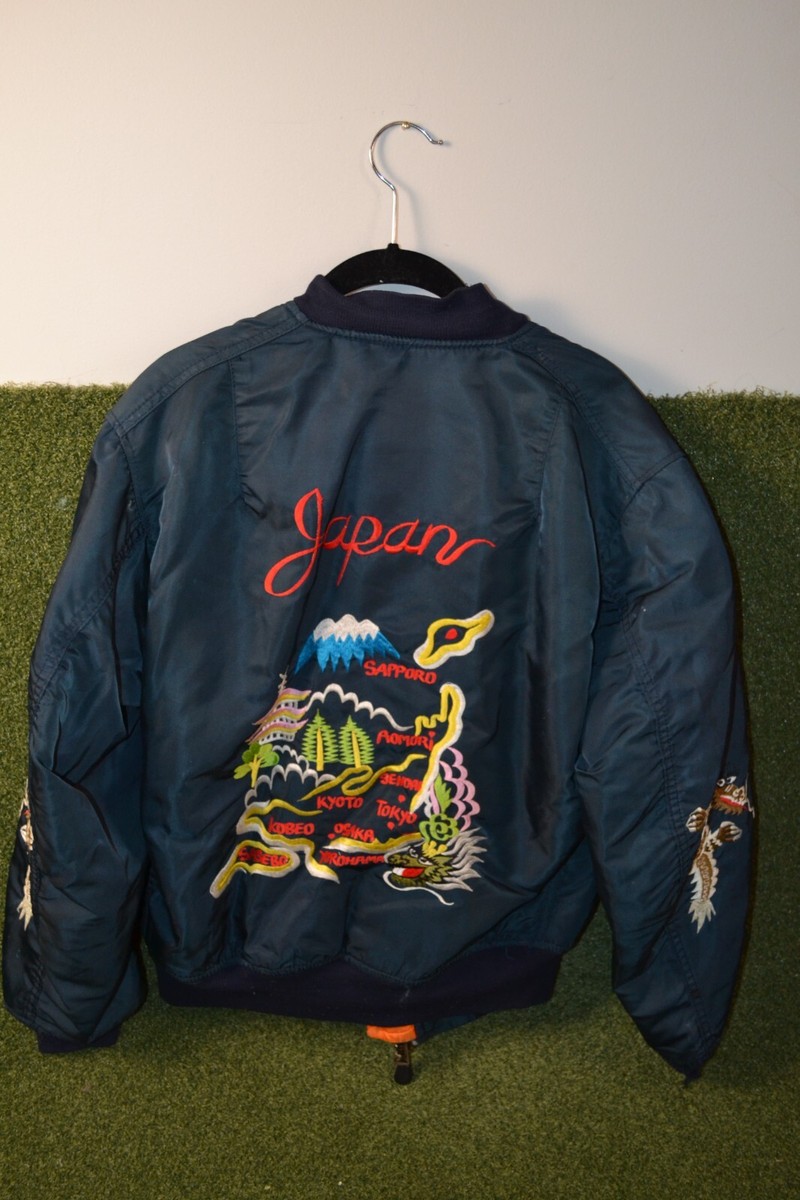 Authentic Vintage Japan Embroidered Souvenir Bomber Jacket Large
