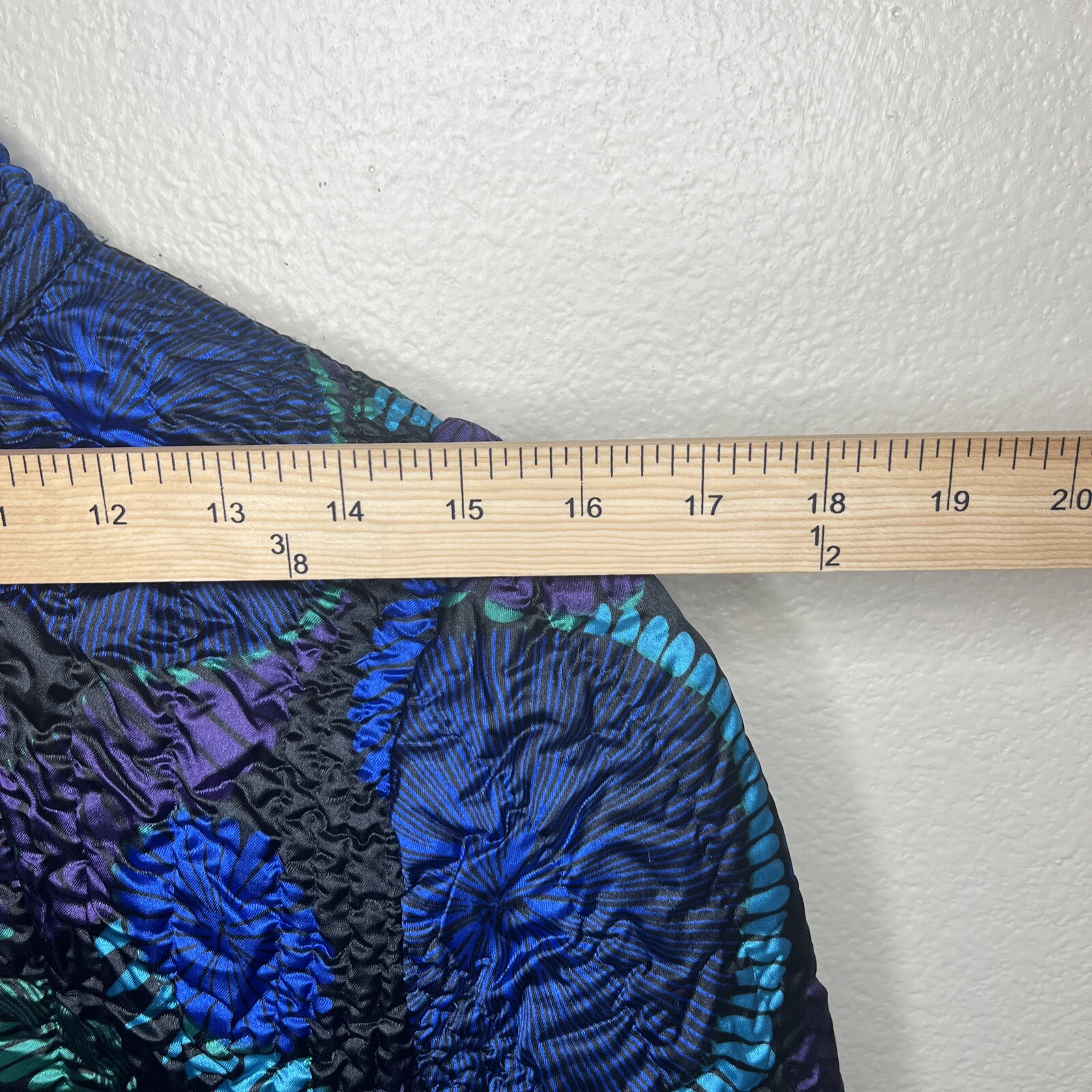 Ruby Red Women's Lightweight Insulated Jacket | M… - image 9