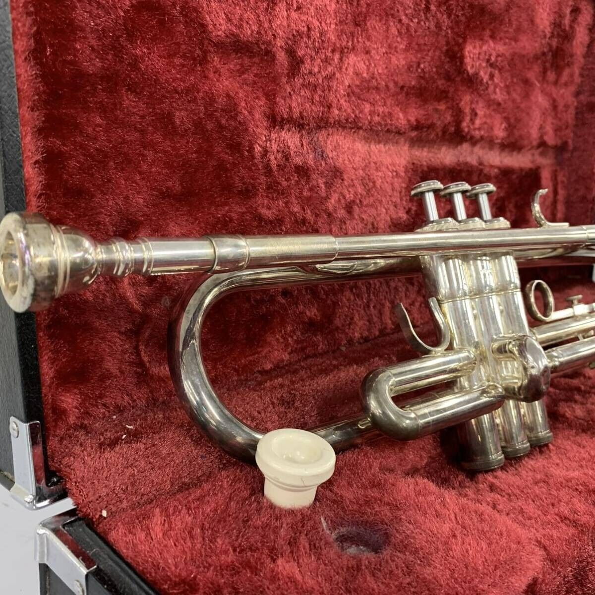 YAMAHA YTR-3325S Bb Trumpet | eBay YAMAHA YTR-3325S Bb Trumpet | eBay