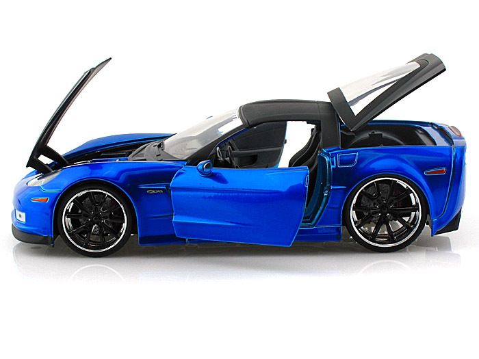 ミニカー 1:24 2006 CHEVROLET CORVETTE Z06 2006 Chevrolet Corvette Z06 1/24 Diecast | Corvette Store Online