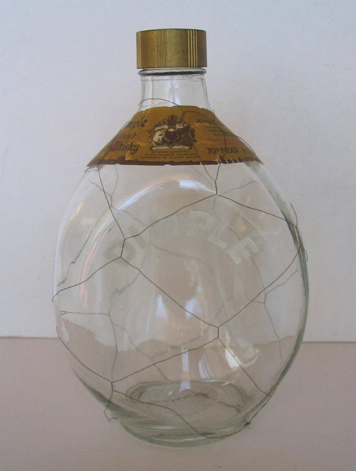 稀有老式 Haig Pinch Dimple 带金网覆盖苏格兰威士忌醒酒器苏格兰 — 第 2/4 张图片