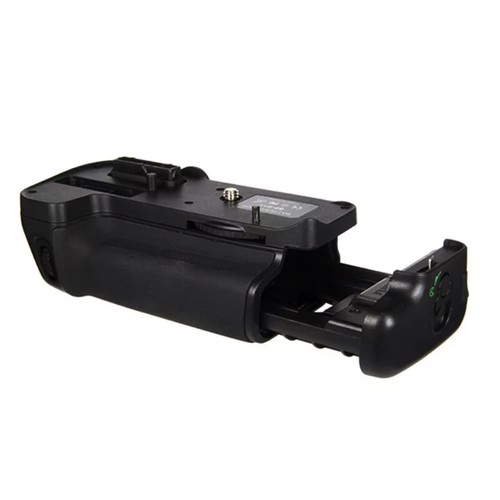 Comfortable MB-D11 Vertical Battery Handle Grip for Nikon D7000 DSLR Camera - Picture 4 of 10