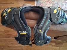 Riddell Football Shoulder Pads PHTM 36"-38"/16"-17"
