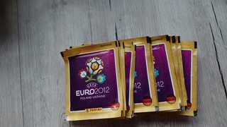 125 Sticker (25 Tüten ) UEFA EURO 2012 Fussball Panini