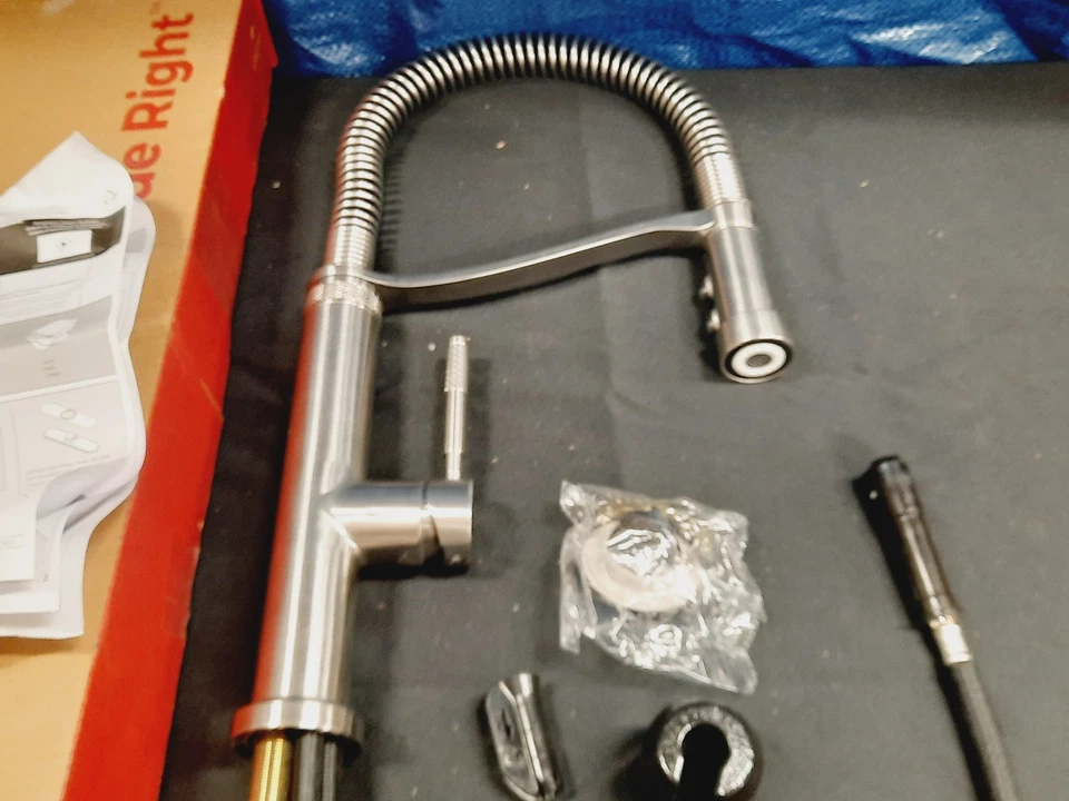 Pfister GT529-BRUS Bruton 1.8 GPM 1 Hole Pull Down Stainless Steel *READ - Image 4 of 4