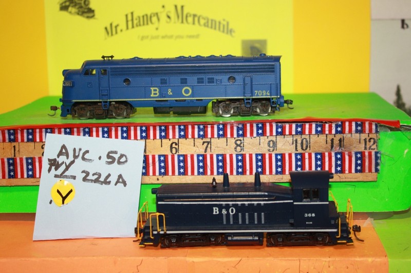 HO *Working Locomotive & Athearn Baltimore Ohio Locomotive -see details