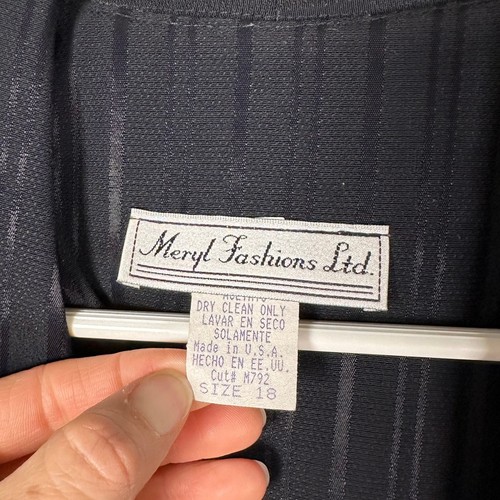 Vintage Meryl Fashions LTD Black Striped 2 Piece Suit Set Women's 18 - Picture 5 of 6