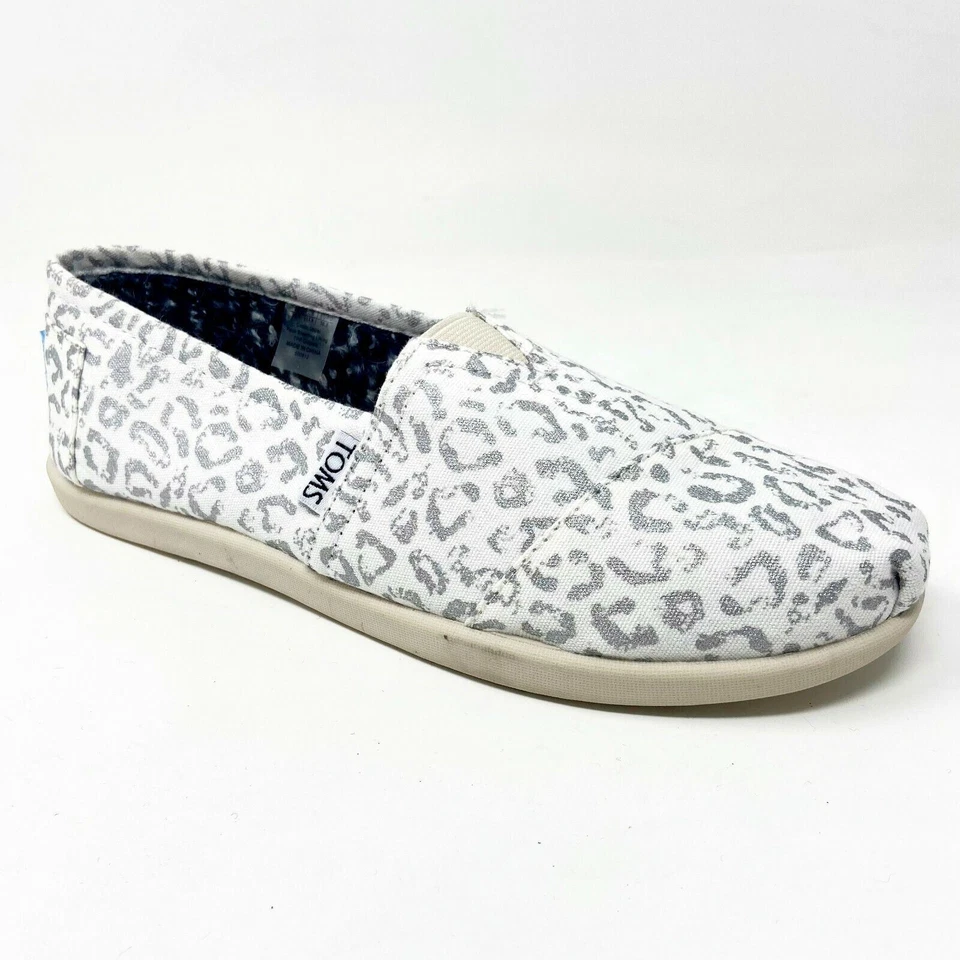 Zapatos planos de lona informales sin cordones Toms Classics plateados leopardo de las nieves juveniles Foto 2 de 4