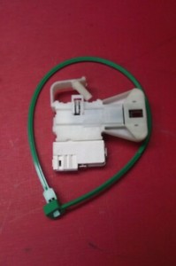 Waschmaschine HOTPOINT WML730P UK R TÜRSCHLOSS