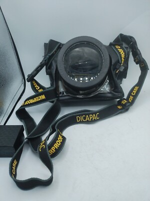 DiCAPac WP-S5 Waterproof Case for Digital SLR Cameras