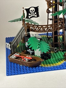 LEGO Pirates: 6270 Forbidden Island, 100% Complete With Instructions / No Box