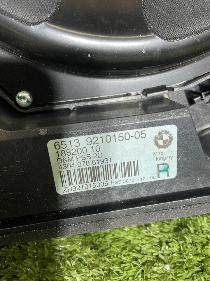 ALTAVOZ CENTRAL BMW 428i F32 F36 F22 F30 DERECHO LADO DEL PASAJERO SONIDO PISO OEM Foto 3 de 4