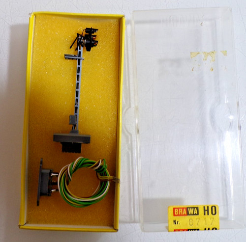 Brawa H0 8717 señales luminosas con base de enchufe ver foto en EMBALAJE ORIGINAL PK3135 | Zustand: Gebraucht