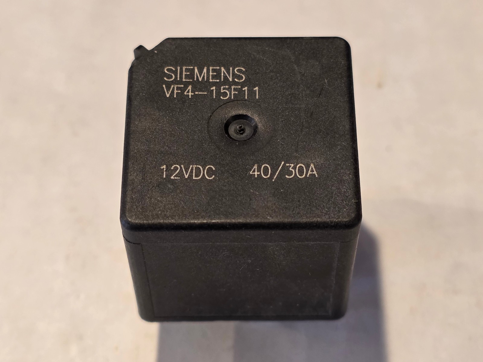 Siemens VF4-15F11 Relay, 40/30A Form C, 12VDC, Bass 145-3000-320 (NOS)